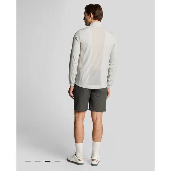 Lyle & Scott 5 Pocket Golf Shorts - Picture 2 of 5